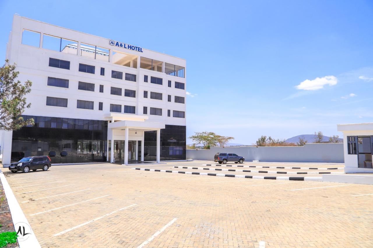 A & L Hotel Machakos ภายนอก รูปภาพ